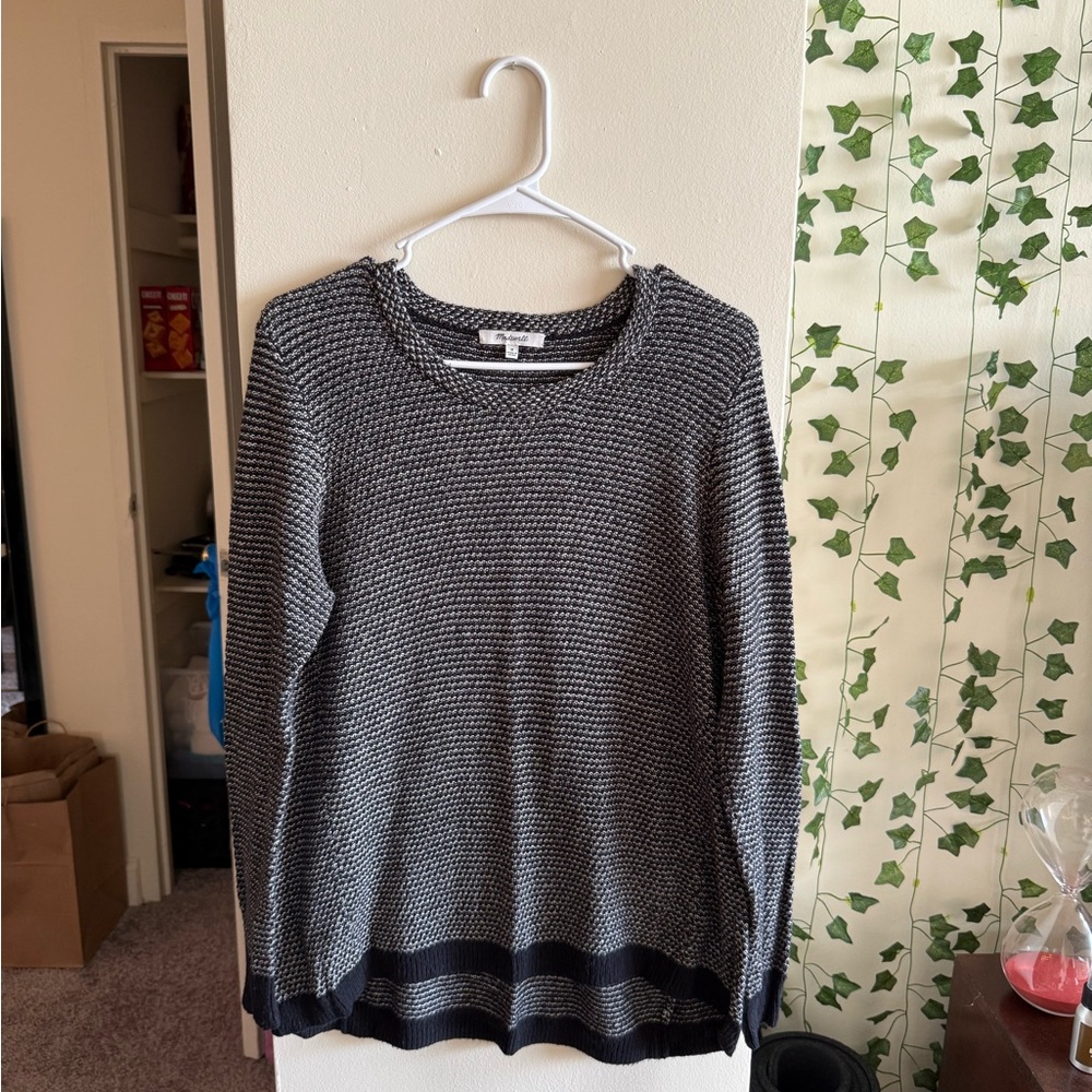 Madewell Black and White Women's Sweater